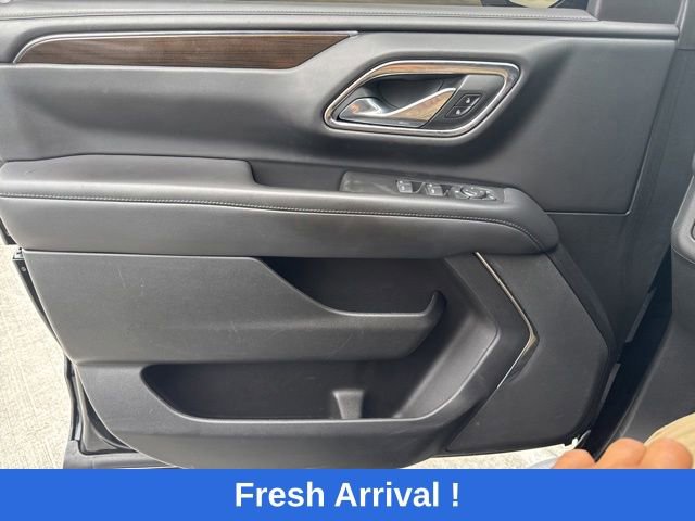 Used 2023 GMC Yukon XL SLE RWD image 12