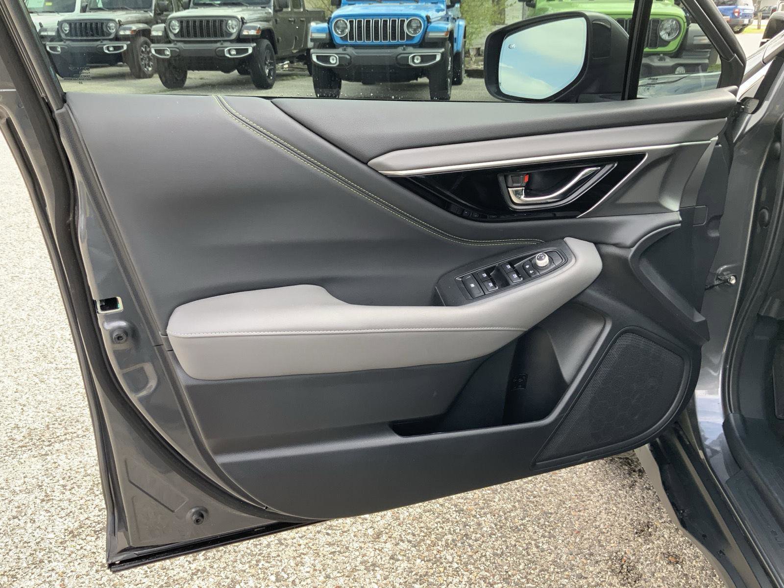 Used 2021 Subaru Outback Onyx Edition XT w/ Popular Package #2 image 22
