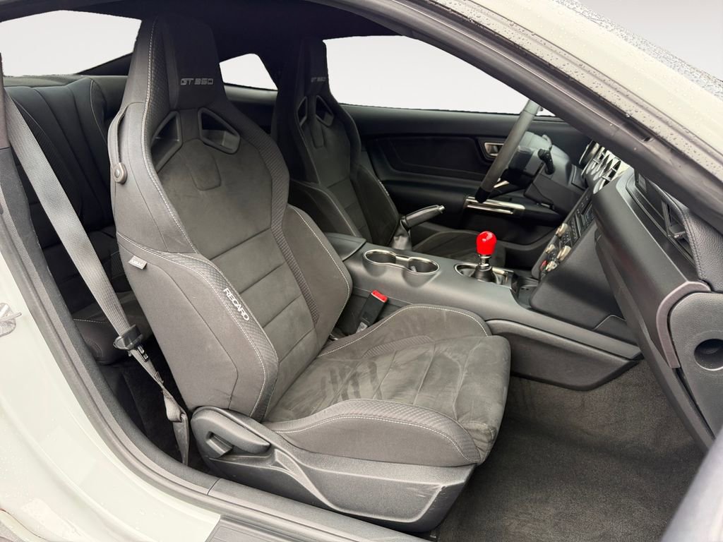 Used 2017 Ford Mustang Shelby GT350 RWD image 25