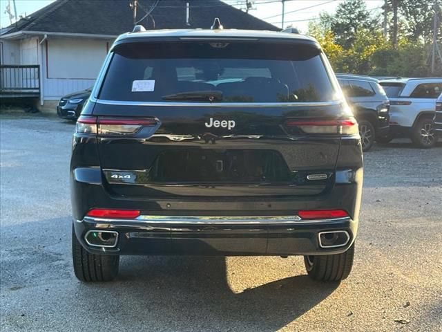 New 2025 Jeep Grand Cherokee L Overland w/ Advanced Protech Group III AWD/4WD image 4