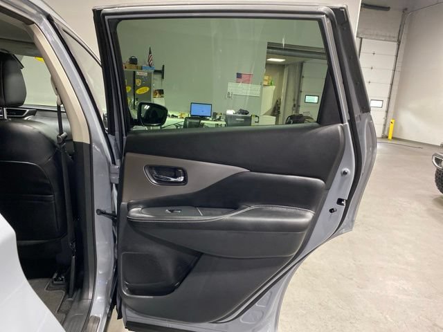 Certified 2023 Nissan Murano SV w/ SV Midnight Edition Package AWD/4WD image 26