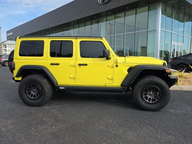 Used 2022 Jeep Wrangler Unlimited Sport w/ Xtreme Recon 35" Tire Package AWD/4WD image 20