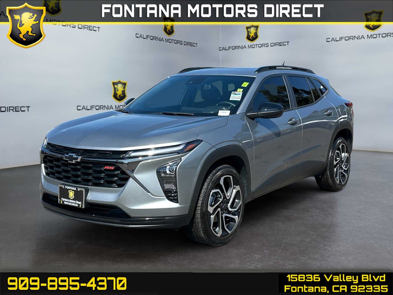 Used 2025 Chevrolet Trax RS w/ Sunroof Package FWD image 1