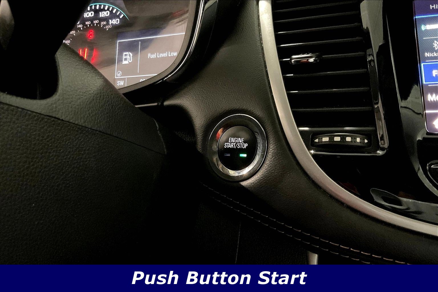 Used 2022 Chevrolet Trax LT w/ Driver Confidence Package AWD/4WD image 37