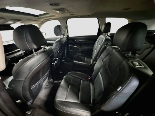 Certified 2024 Kia Telluride S w/ S Sunroof Package AWD/4WD image 26
