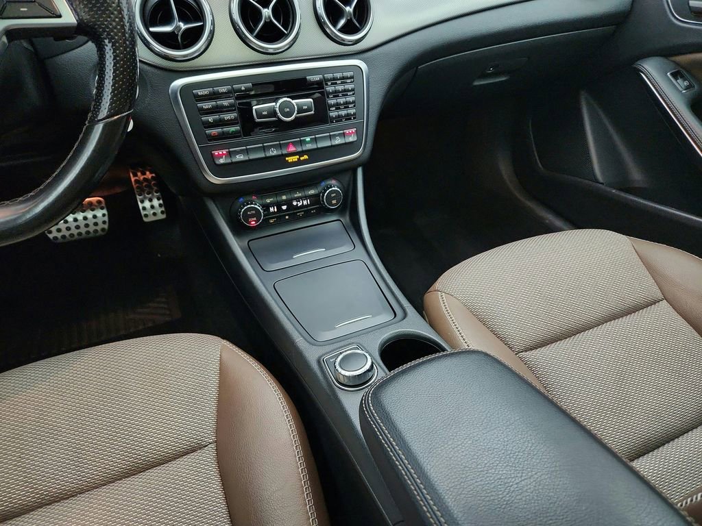 Used 2015 Mercedes-Benz GLA 250 4MATIC image 15