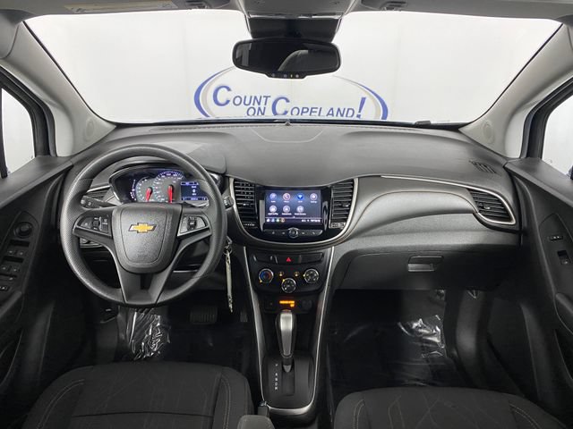 Used 2020 Chevrolet Trax LT AWD/4WD image 13