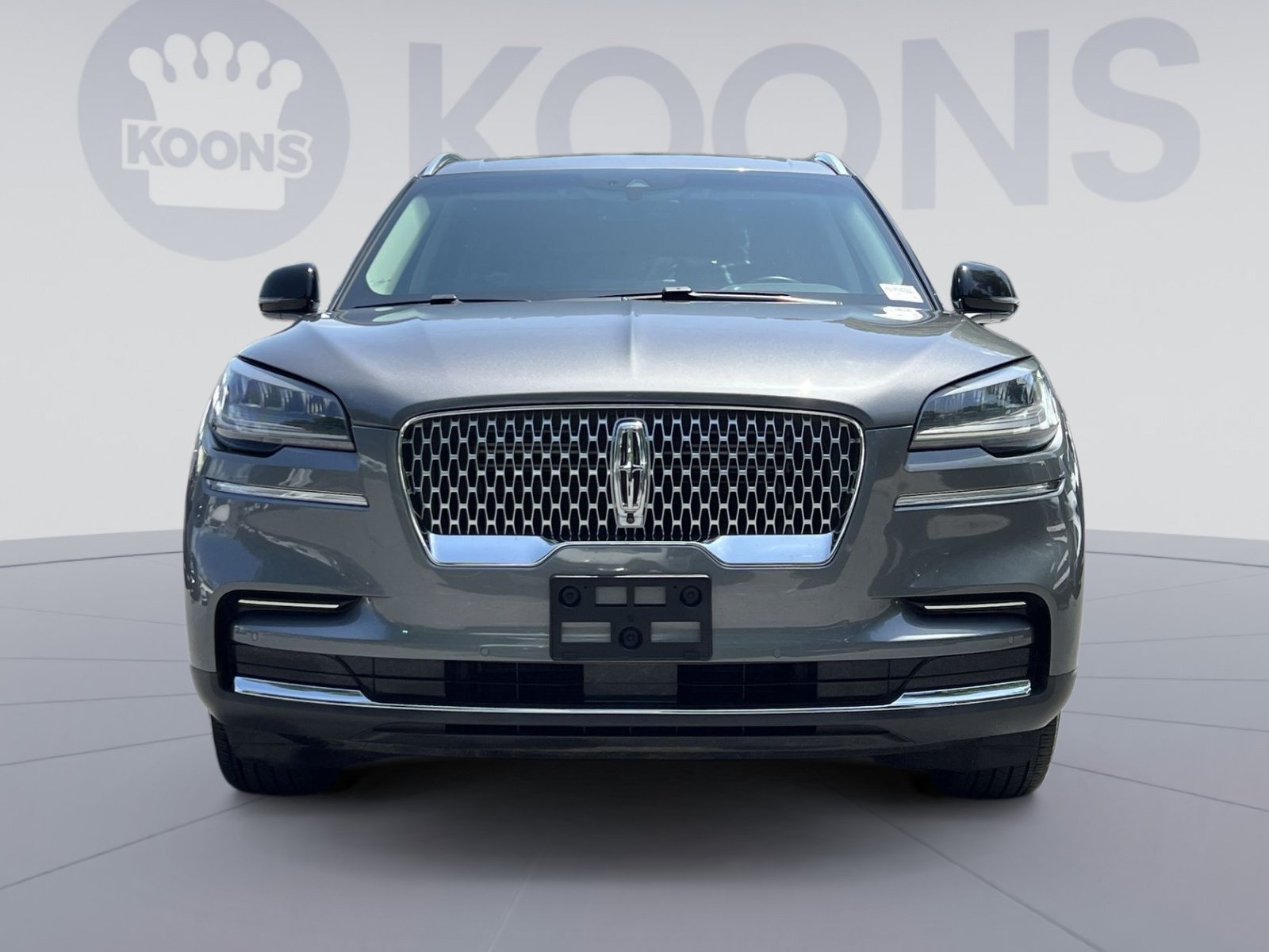 Used 2024 Lincoln Aviator Reserve AWD/4WD image 4