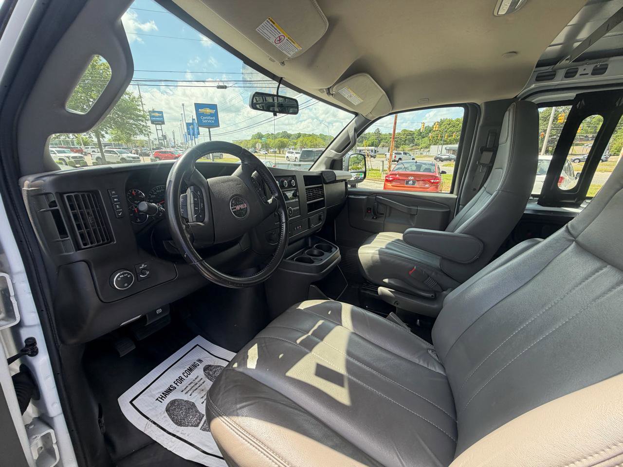 Used 2022 GMC Savana 2500 Extended w/ Driver Convenience Package RWD image 13