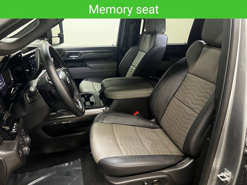 Used 2026 Chevrolet Silverado 2500 ZR2 AWD/4WD image 33