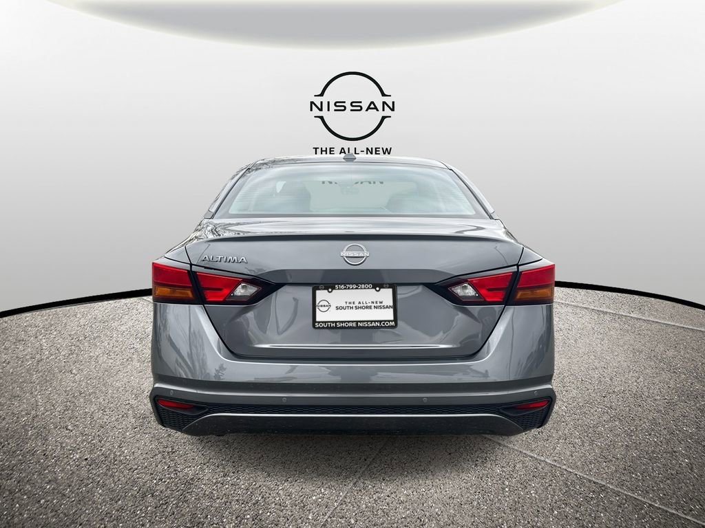 Used 2025 Nissan Altima 2.5 S image 6