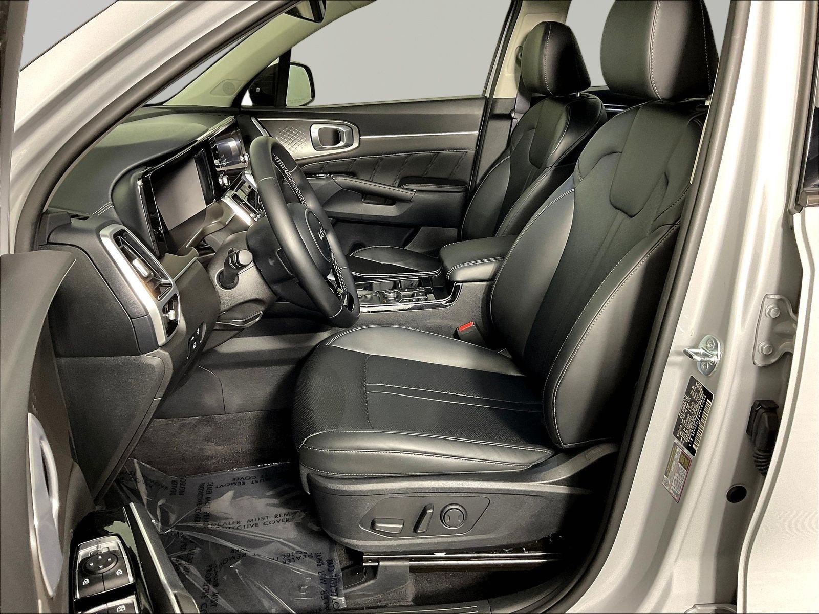 Used 2023 Kia Sorento SX AWD/4WD image 20