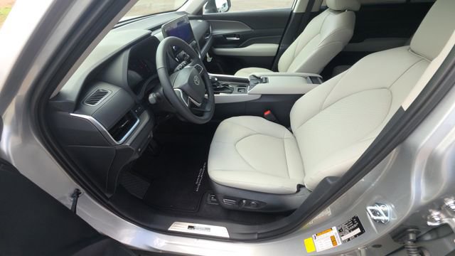 New 2026 Toyota Grand Highlander XLE AWD/4WD image 13