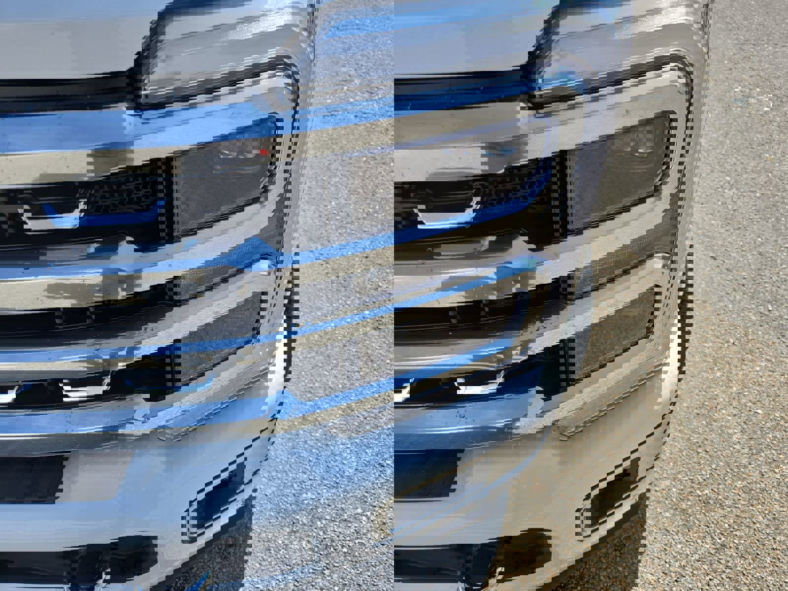 Used 2024 Ford F350 Platinum w/ FX4 Off-Road Package image 34