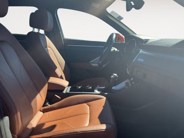 Used 2023 Audi Q3 2.0T Premium Plus image 11