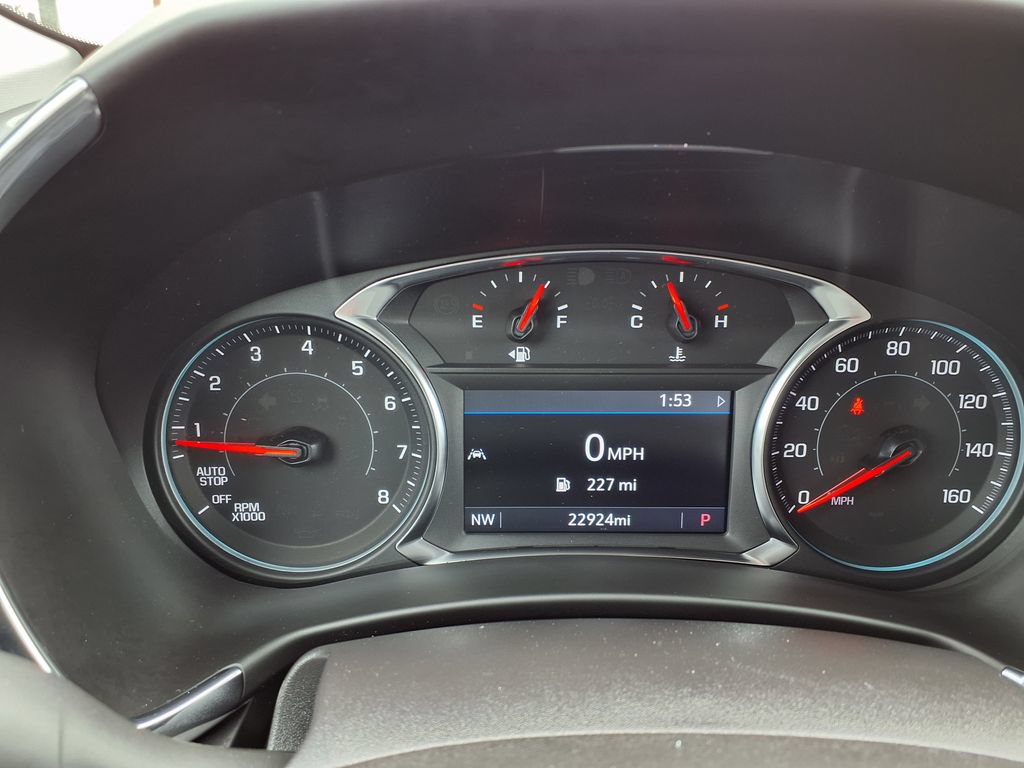 Used 2024 Chevrolet Equinox LT FWD image 25