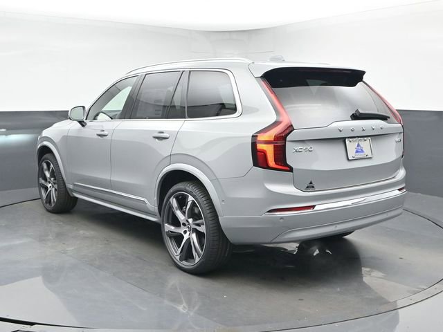 New 2026 Volvo XC90 B5 Plus w/ Protection Package Premier image 6