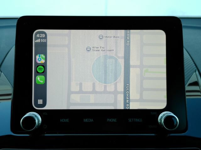 Used 2024 Mitsubishi Eclipse Cross LE image 10