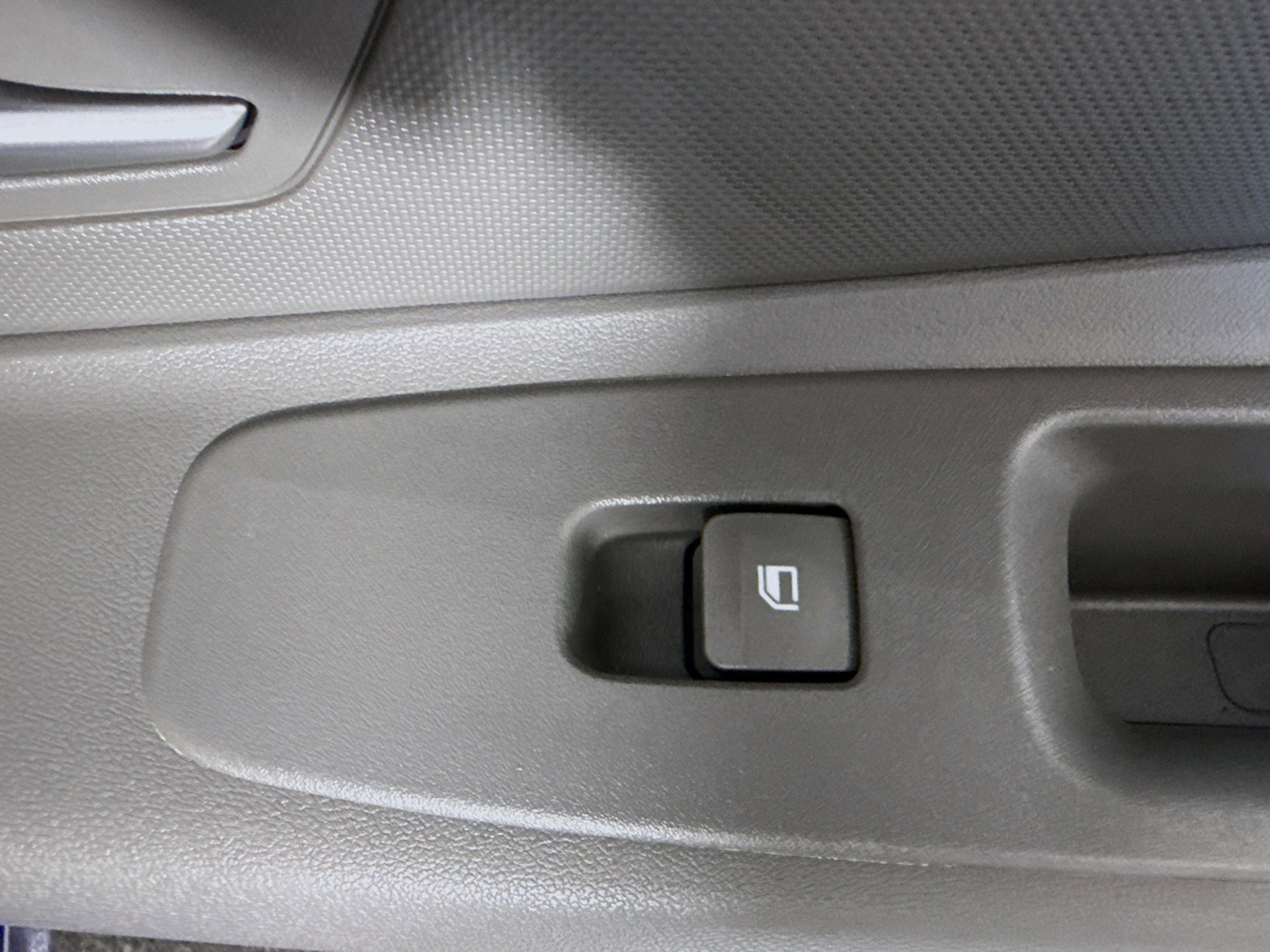 Used 2024 Hyundai Elantra SE image 30