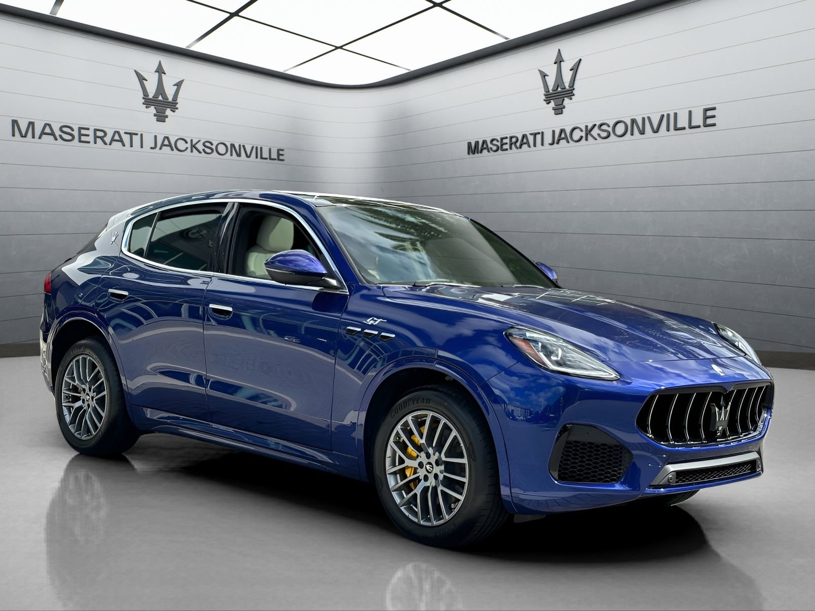 New 2024 Maserati Grecale GT image 1