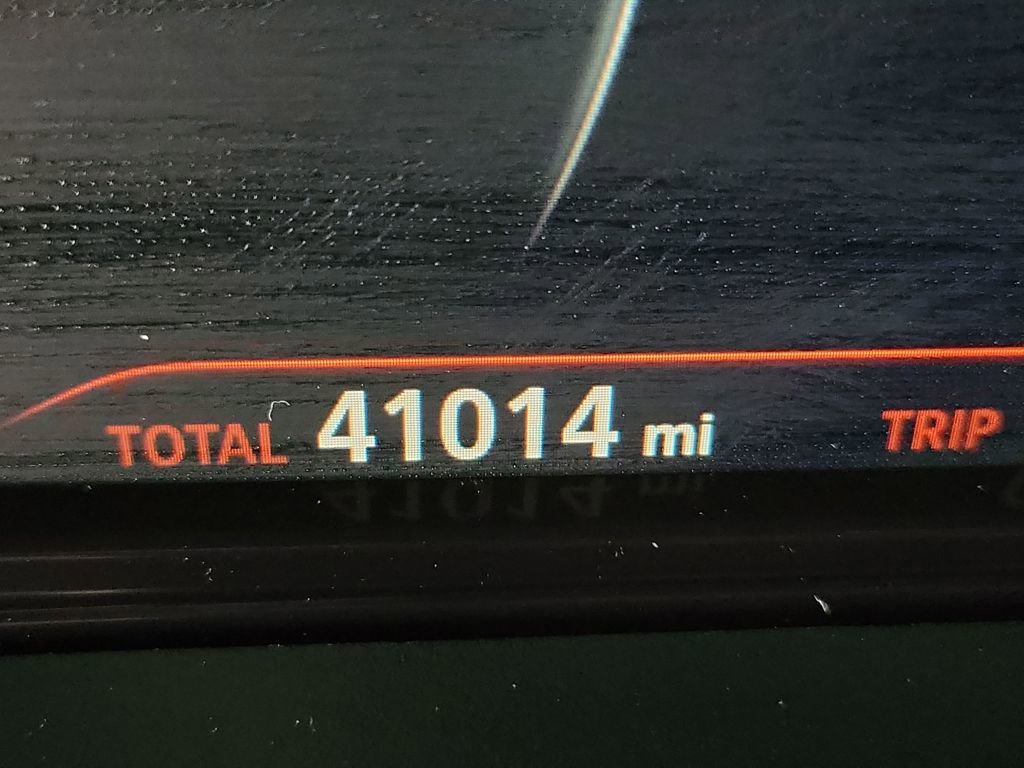 Used 2018 BMW 530i xDrive image 41