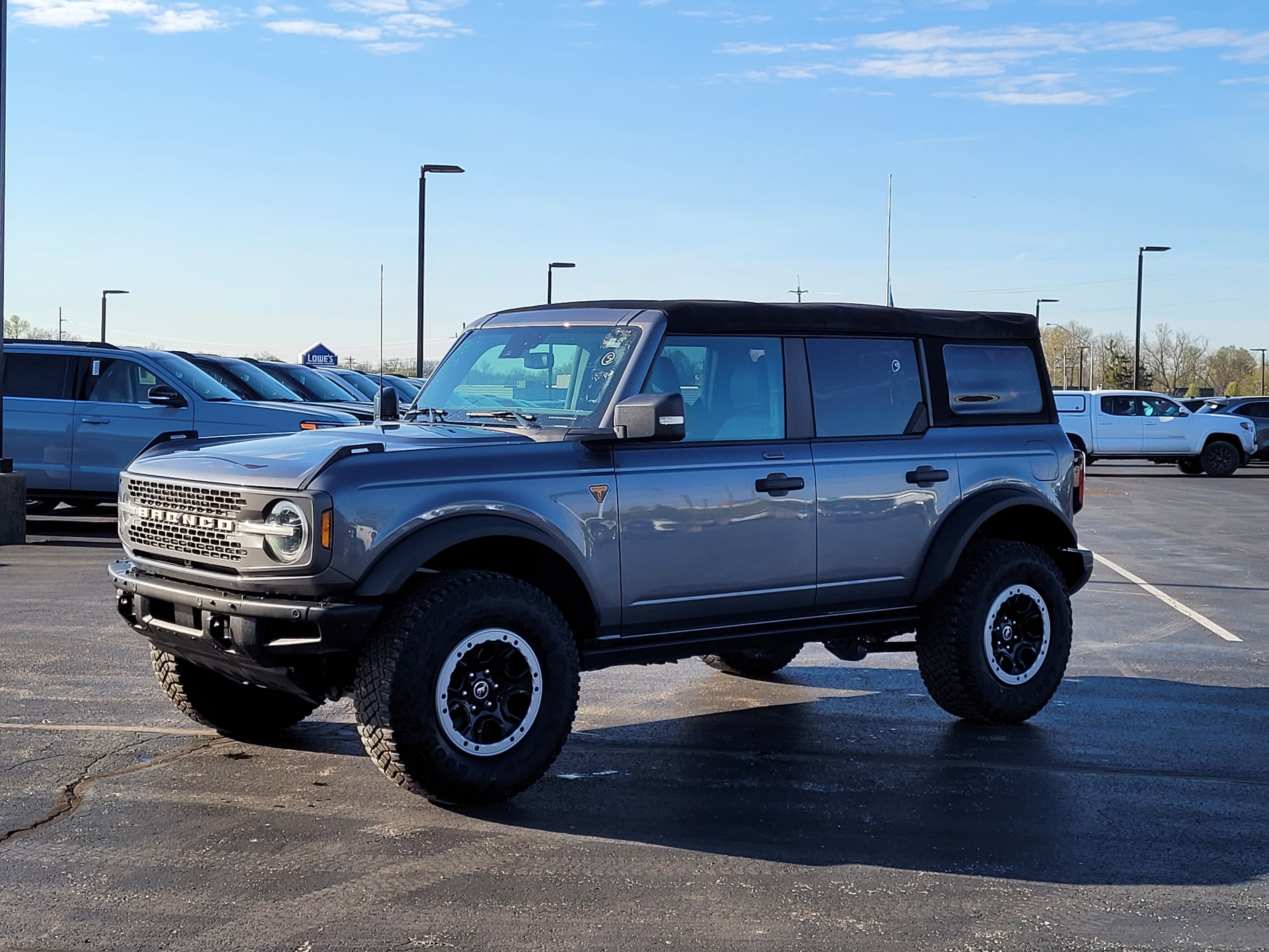 Used 2022 Ford Bronco Badlands w/ Sasquatch Package image 8