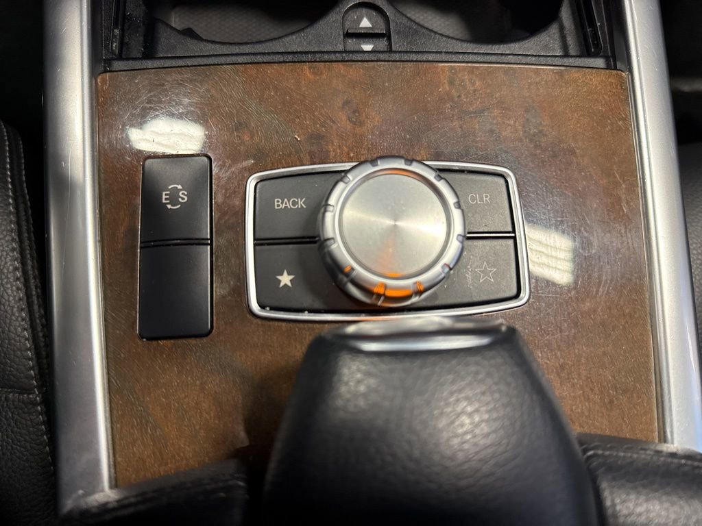 Used 2014 Mercedes-Benz E 350 4MATIC Sedan image 24