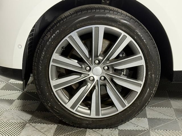 Used 2023 Land Rover Range Rover Autobiography AWD/4WD image 13