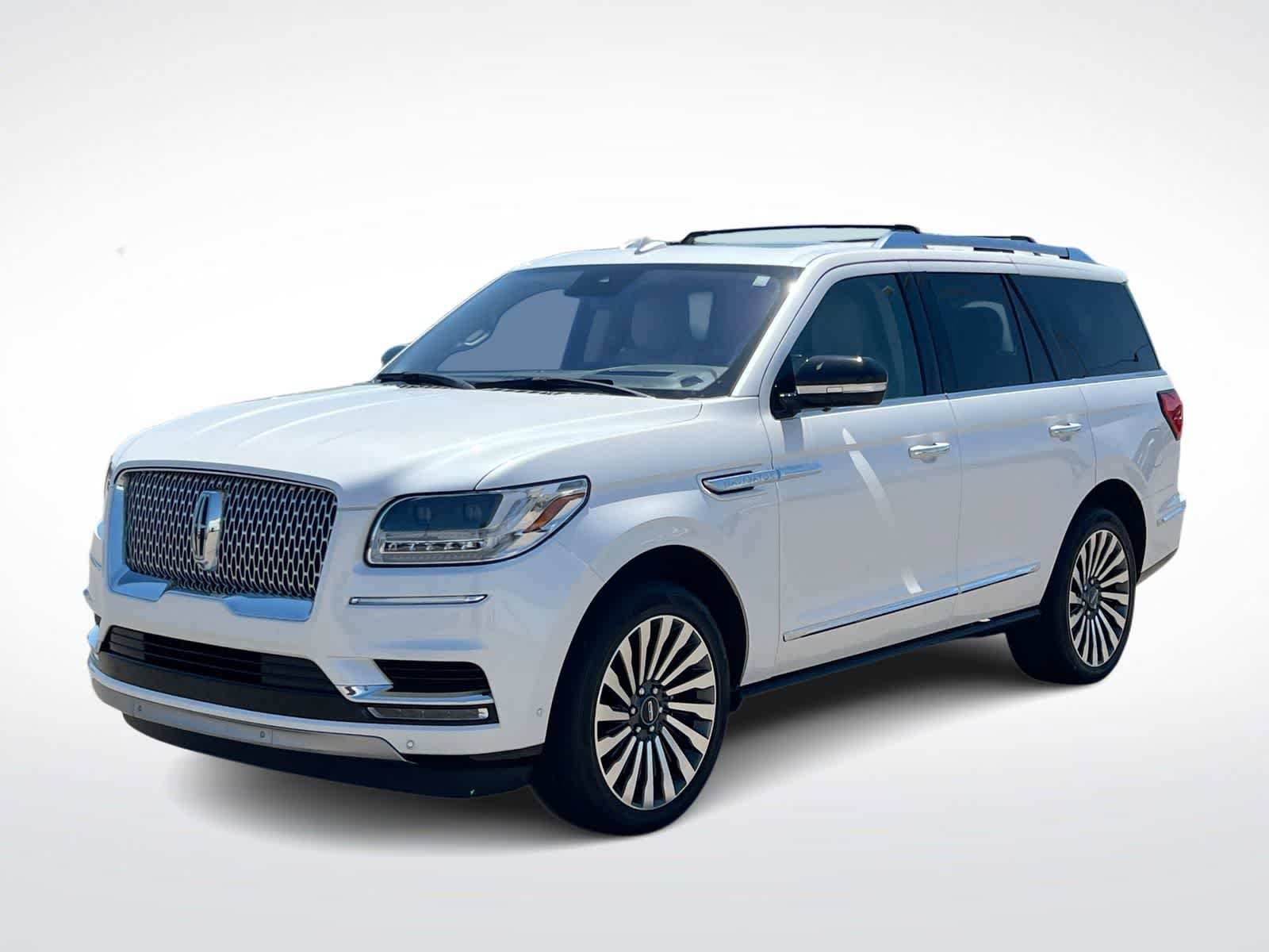 Used 2018 Lincoln Navigator Reserve w/ Technology Package AWD/4WD image 4