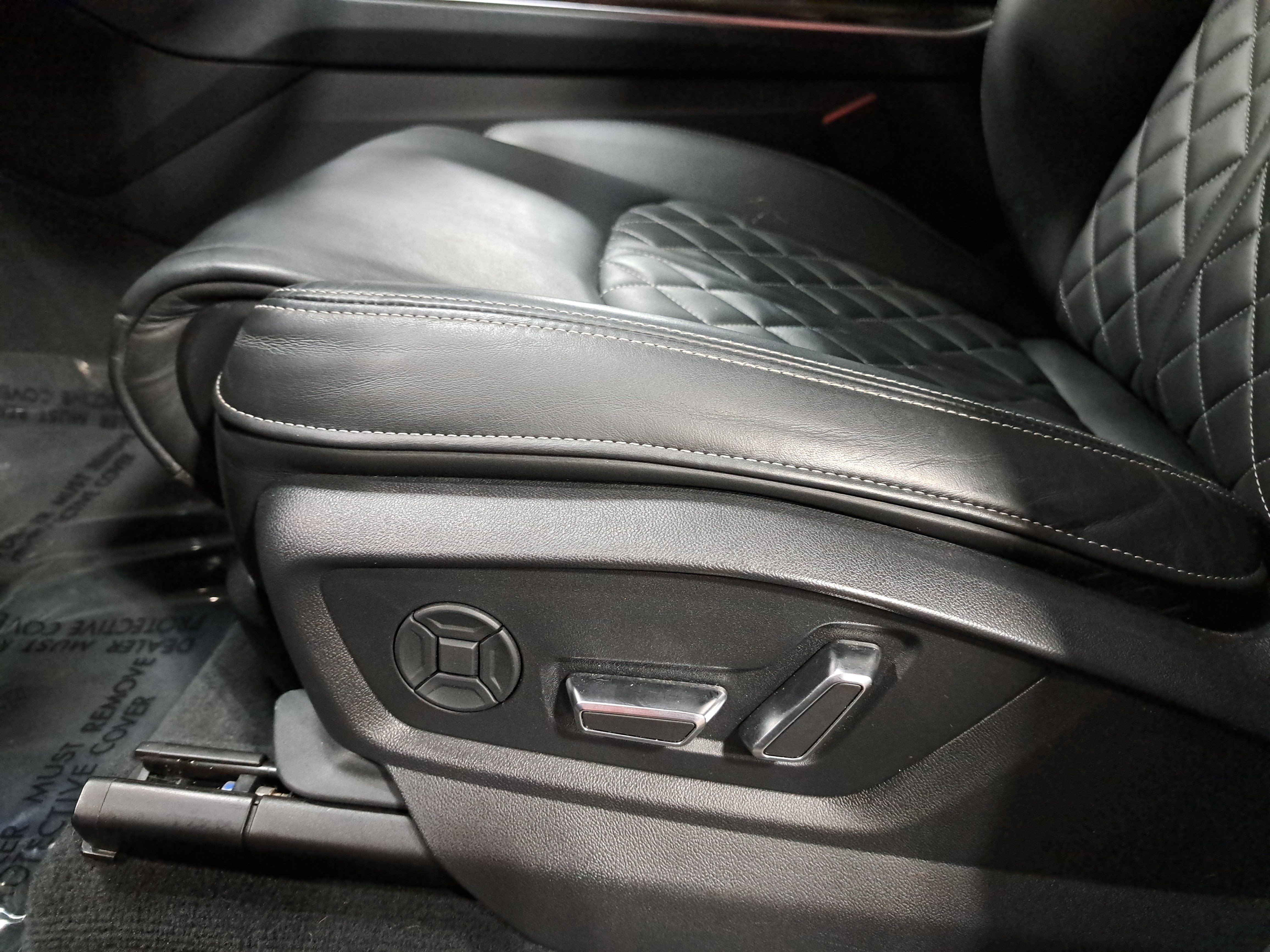 Used 2021 Audi SQ7 Premium Plus w/ Driver Assistance Package AWD/4WD image 28