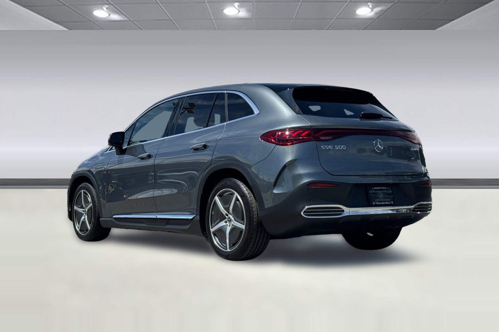 Certified 2023 Mercedes-Benz EQE 500 4MATIC SUV image 3