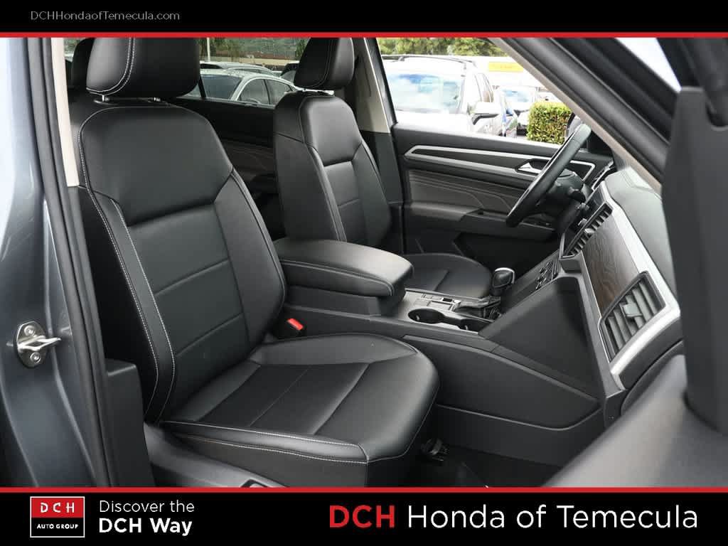 Used 2021 Volkswagen Atlas SE w/ Panoramic Sunroof Package FWD image 22