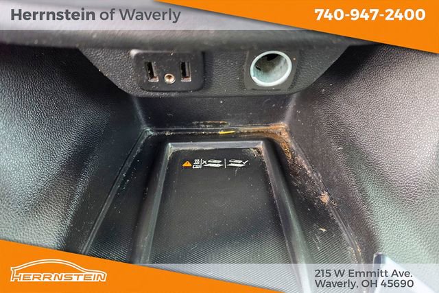 Used 2023 Chevrolet Traverse LT FWD image 19