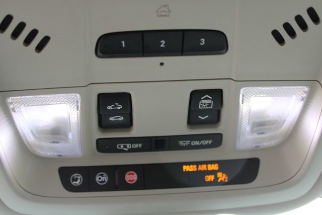 Used 2020 GMC Terrain Denali w/ Denali Premium Package image 30