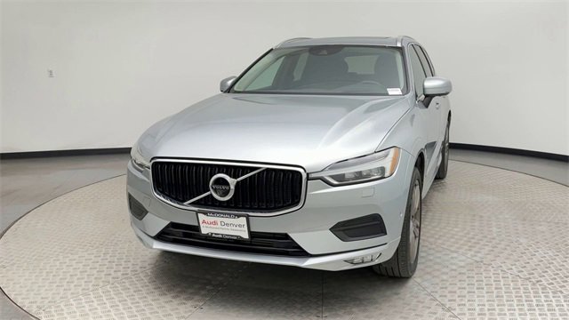 Used 2018 Volvo XC60 T6 Momentum w/ Convenience Package image 7