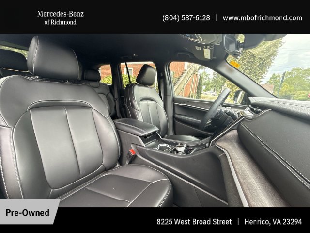 Used 2025 Jeep Grand Cherokee Limited AWD/4WD image 15