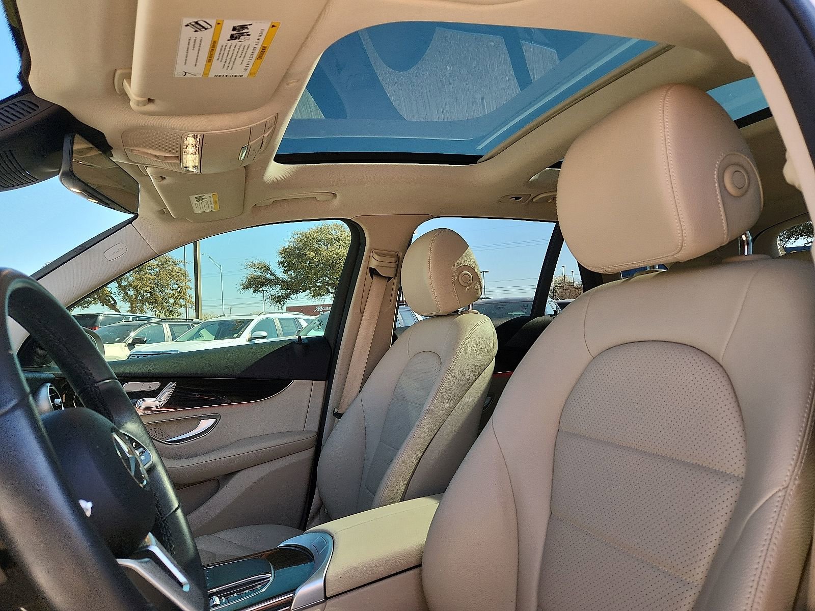 Used 2022 Mercedes-Benz GLC 300 image 13