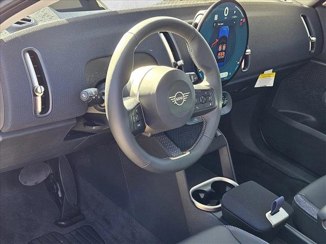 Certified 2025 MINI Cooper Countryman S image 3