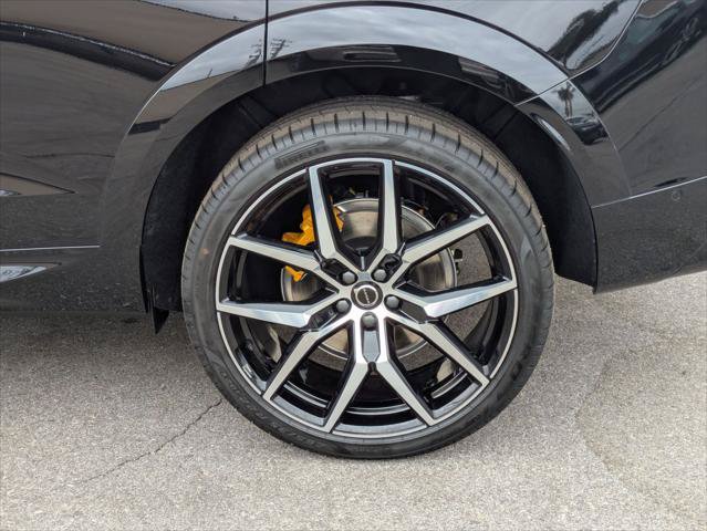 New 2026 Volvo XC60 T8 Polestar w/ Protection Package Premier AWD/4WD image 6