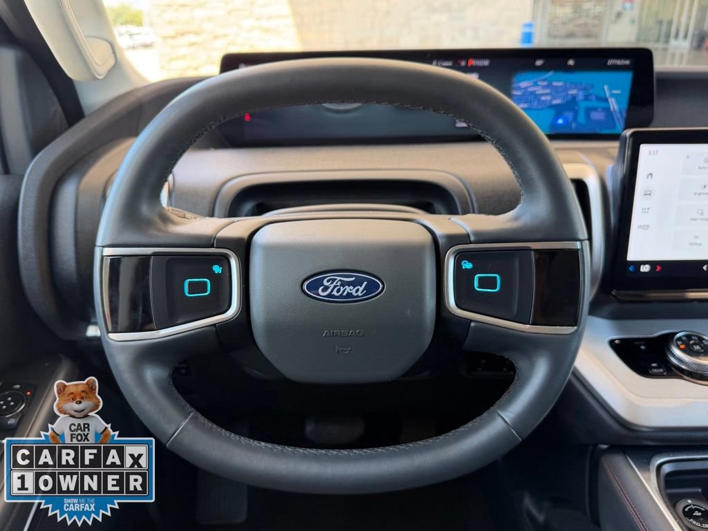 Used 2025 Ford Expedition Max Active AWD/4WD image 12