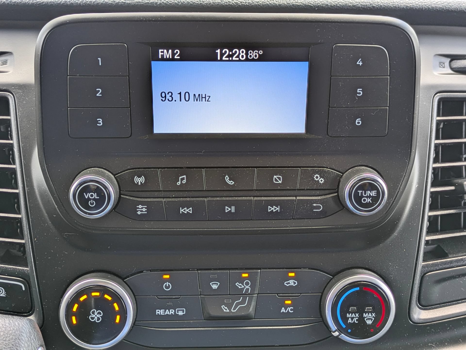 Used 2025 Ford Transit 250 Low Roof w/ Exterior Upgrade Package RWD image 21