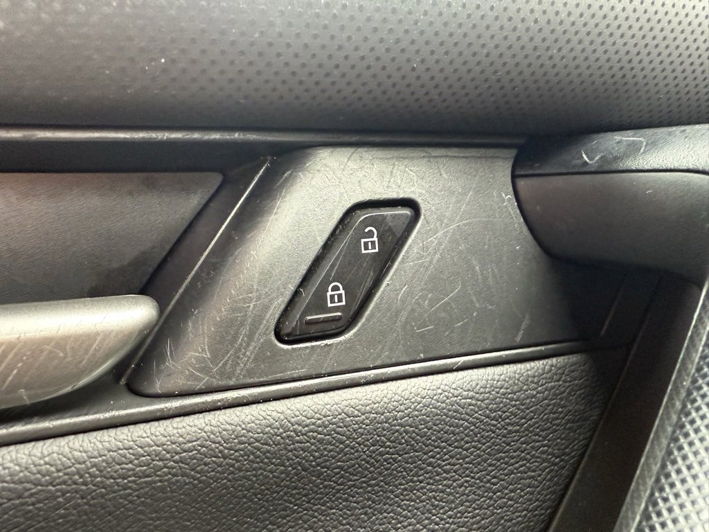 Used 2024 MAZDA CX-50 AWD 2.5 S w/ Premium Package image 25