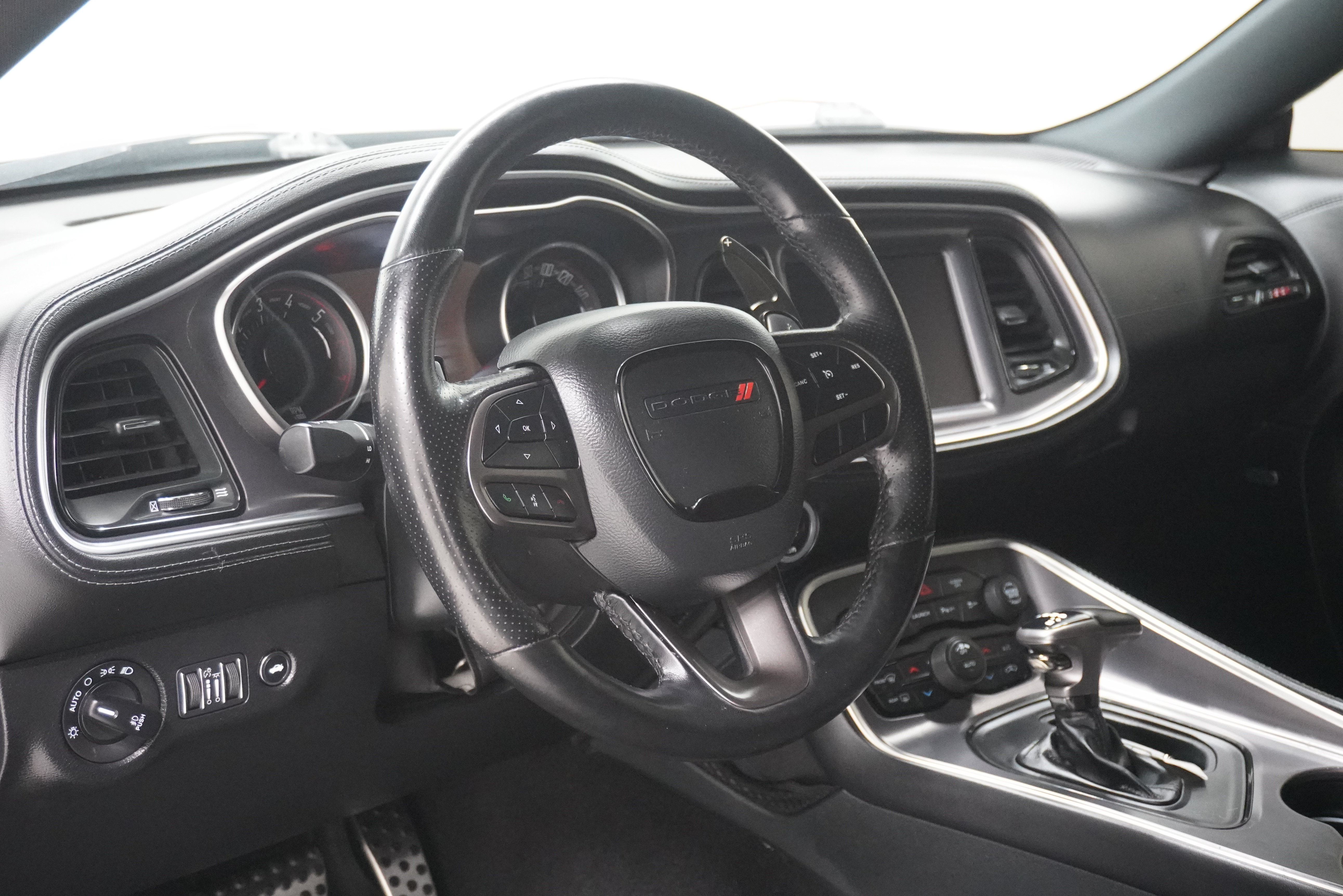 Used 2020 Dodge Challenger R/T Scat Pack w/ Plus Package RWD image 10