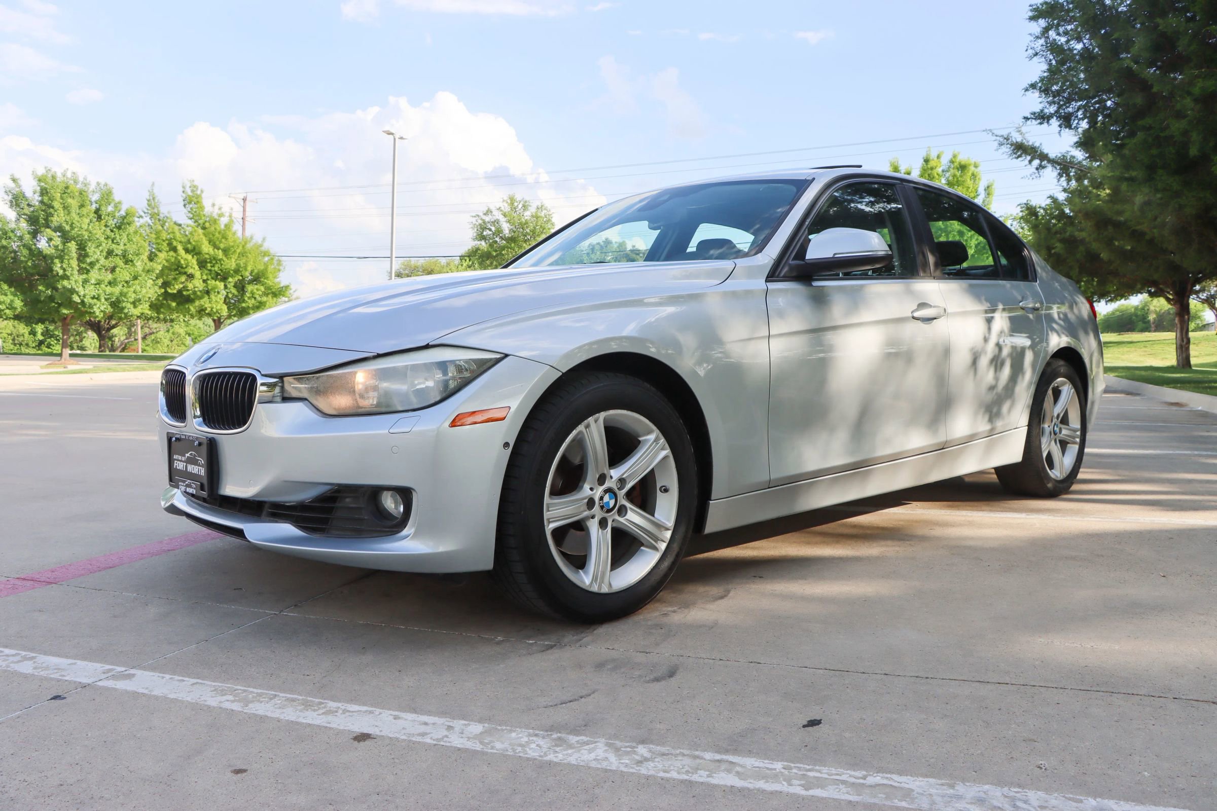 Used 2015 BMW 328i xDrive Sedan image 3