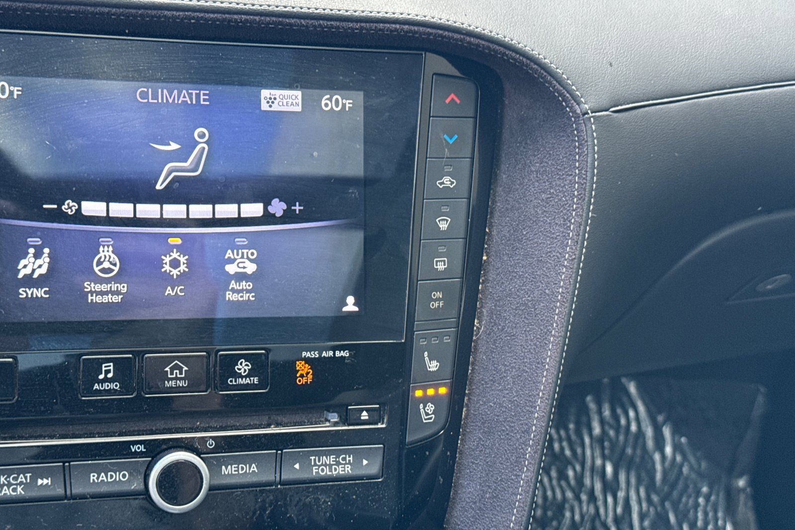 Used 2019 INFINITI QX50 Essential w/ Sensory Package image 31