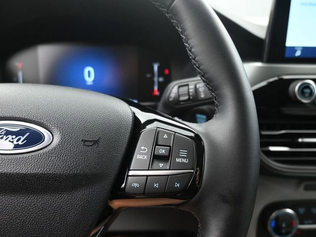 New 2025 Ford Escape Active w/ Cold Weather Package image 16