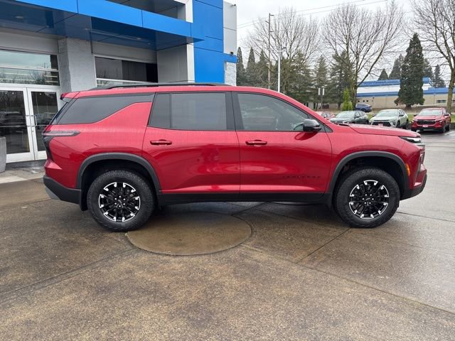 Used 2024 Chevrolet Traverse Z71 w/ Enhanced Driving Package image 9