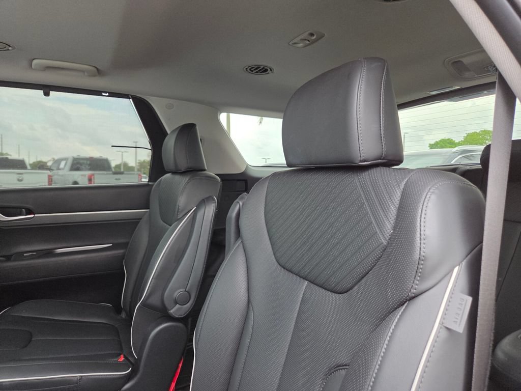 Used 2025 Hyundai Palisade XRT FWD image 24