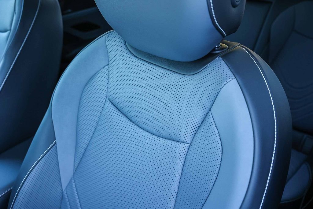 New 2026 Volkswagen Tiguan SE image 37