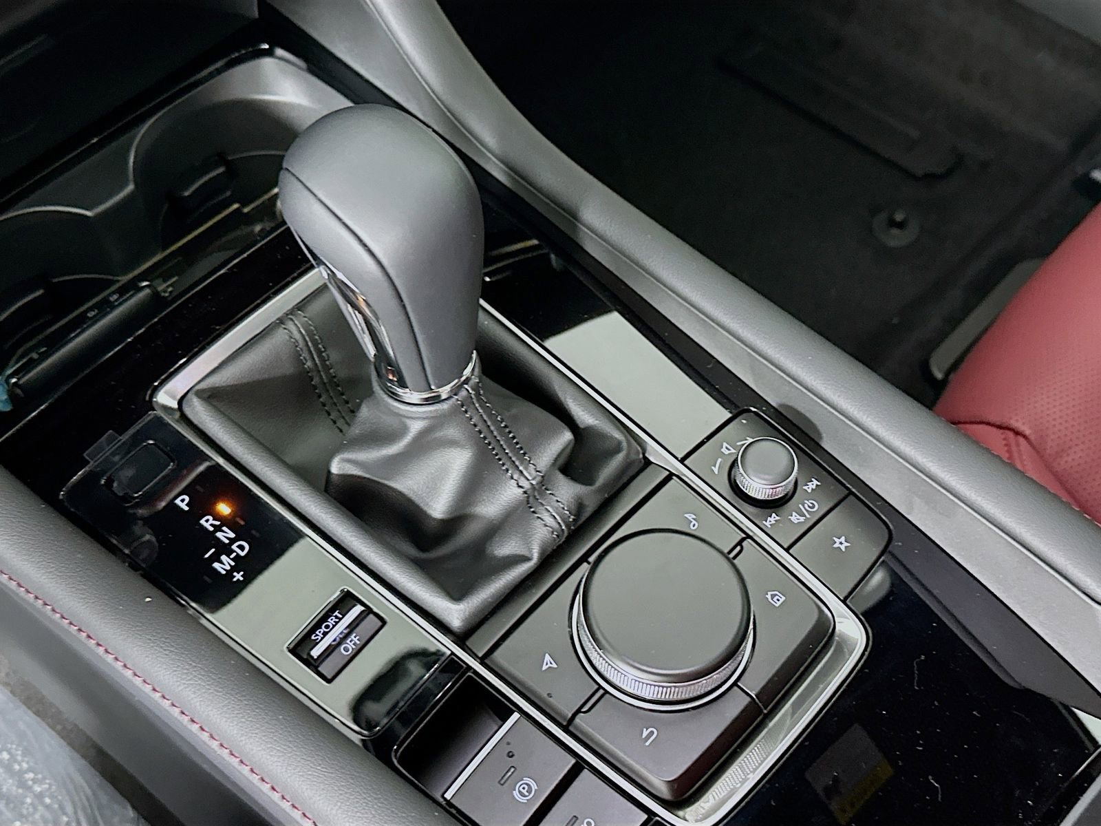 New 2026 MAZDA MAZDA3 Carbon AWD/4WD image 17